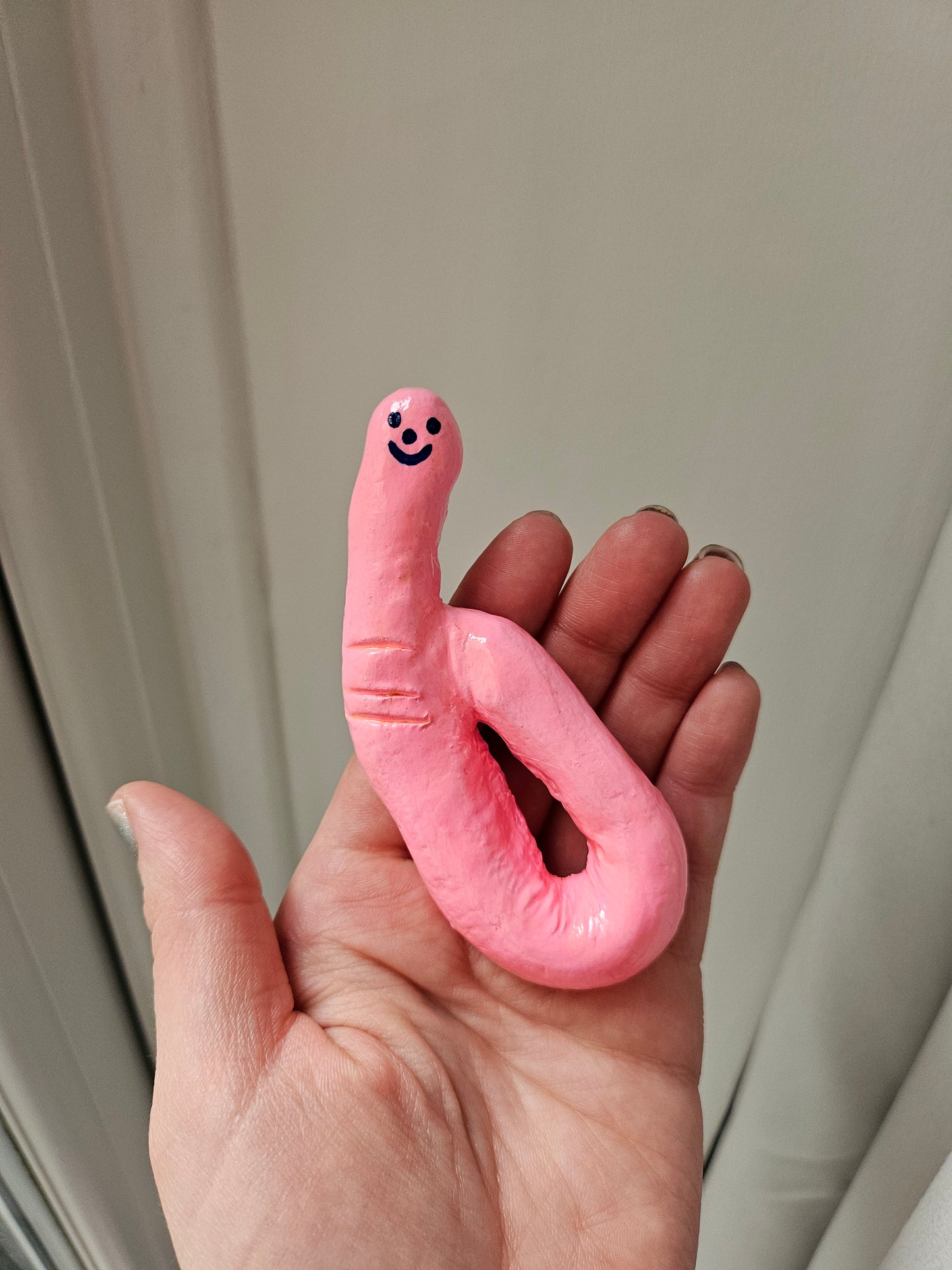 Worm air-dry sculpture